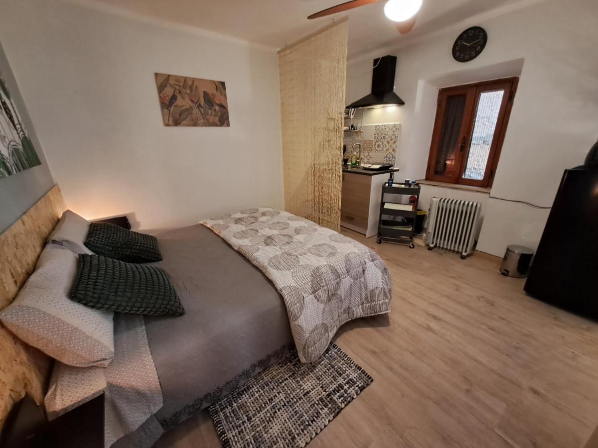Apartament A Casa Di Carla Sonnino Zewnętrze zdjęcie